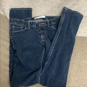 Levi 711 skinny